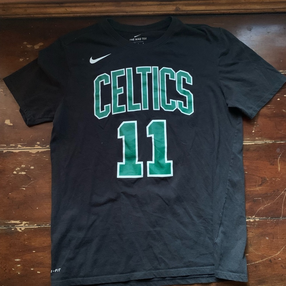 Nike Celtics Shirt